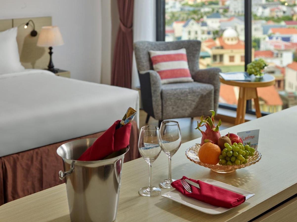 Khach San Sam Quang Binh Hotel Dong Hoi Eksteriør billede
