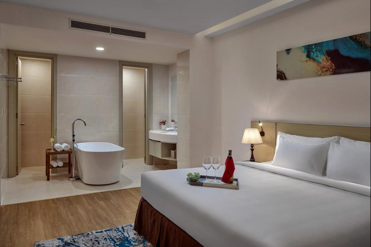 Khach San Sam Quang Binh Hotel Dong Hoi Eksteriør billede