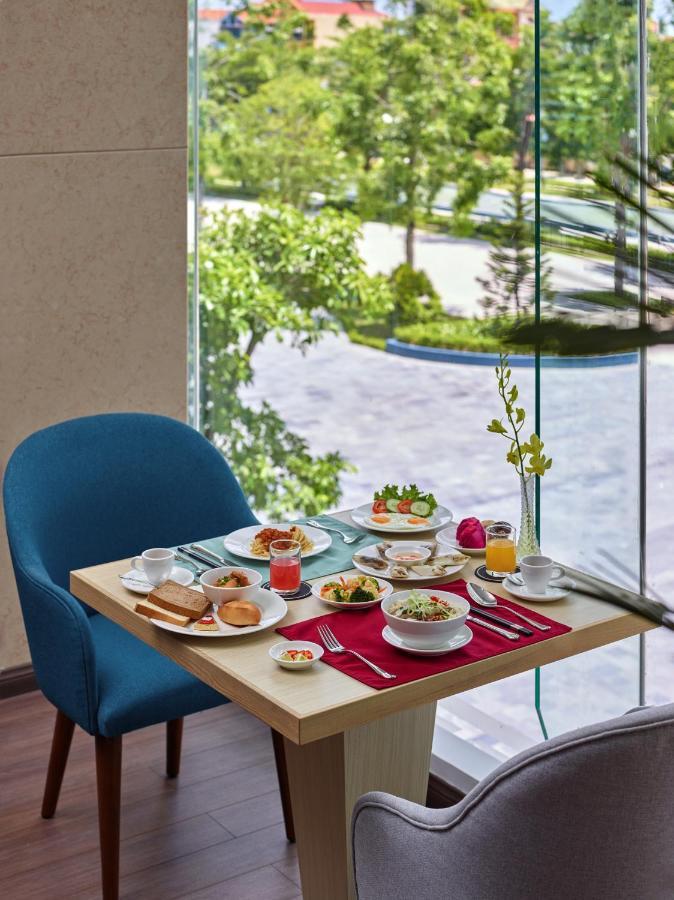 Khach San Sam Quang Binh Hotel Dong Hoi Eksteriør billede